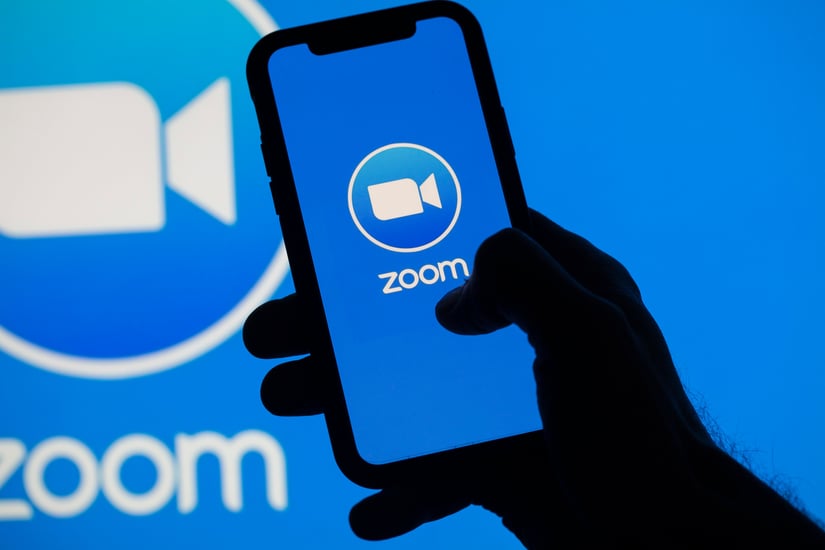 初心者でも分かる「Zoom(ズーム)」の基本〜無料で使える超便利なWEB会議ツールの導入と使い方_1