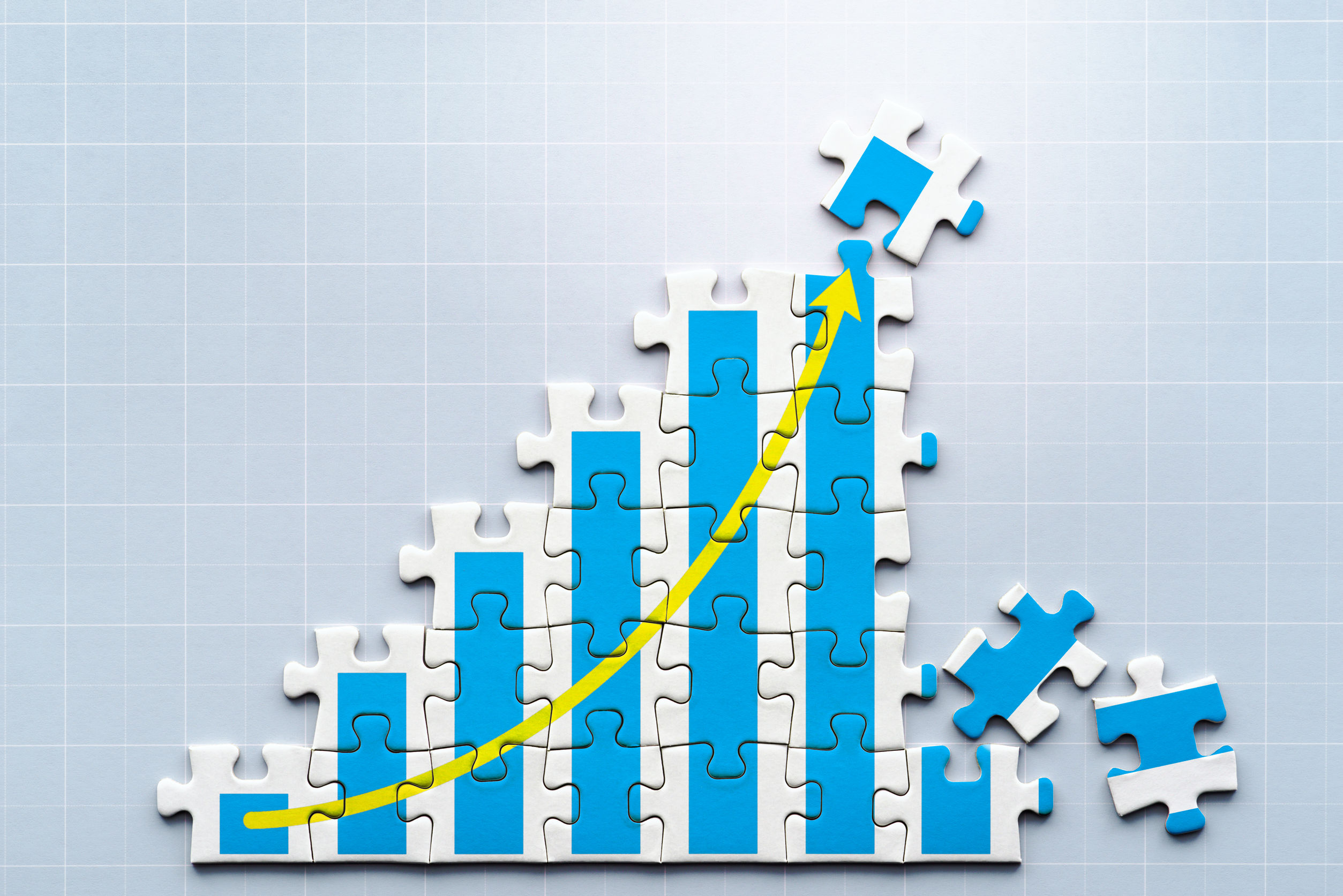 メトカーフの法則」についてわかりやすく解説。ネットビジネスの成長原理やビットコインとの関係とは？